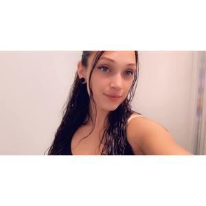 Meet your Posher, Kristina